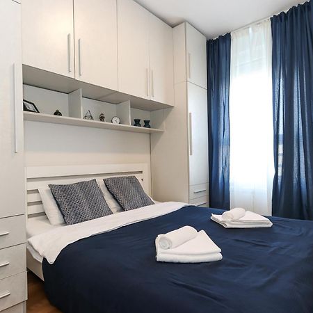 New Belgrade Apartments, Parking 5 Eur Per Day Exterior photo