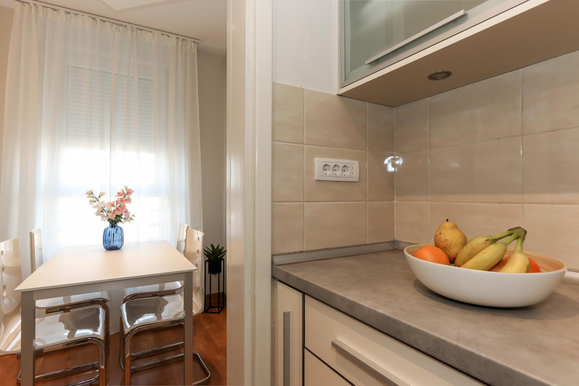 New Belgrade Apartments, Parking 5 Eur Per Day Room photo