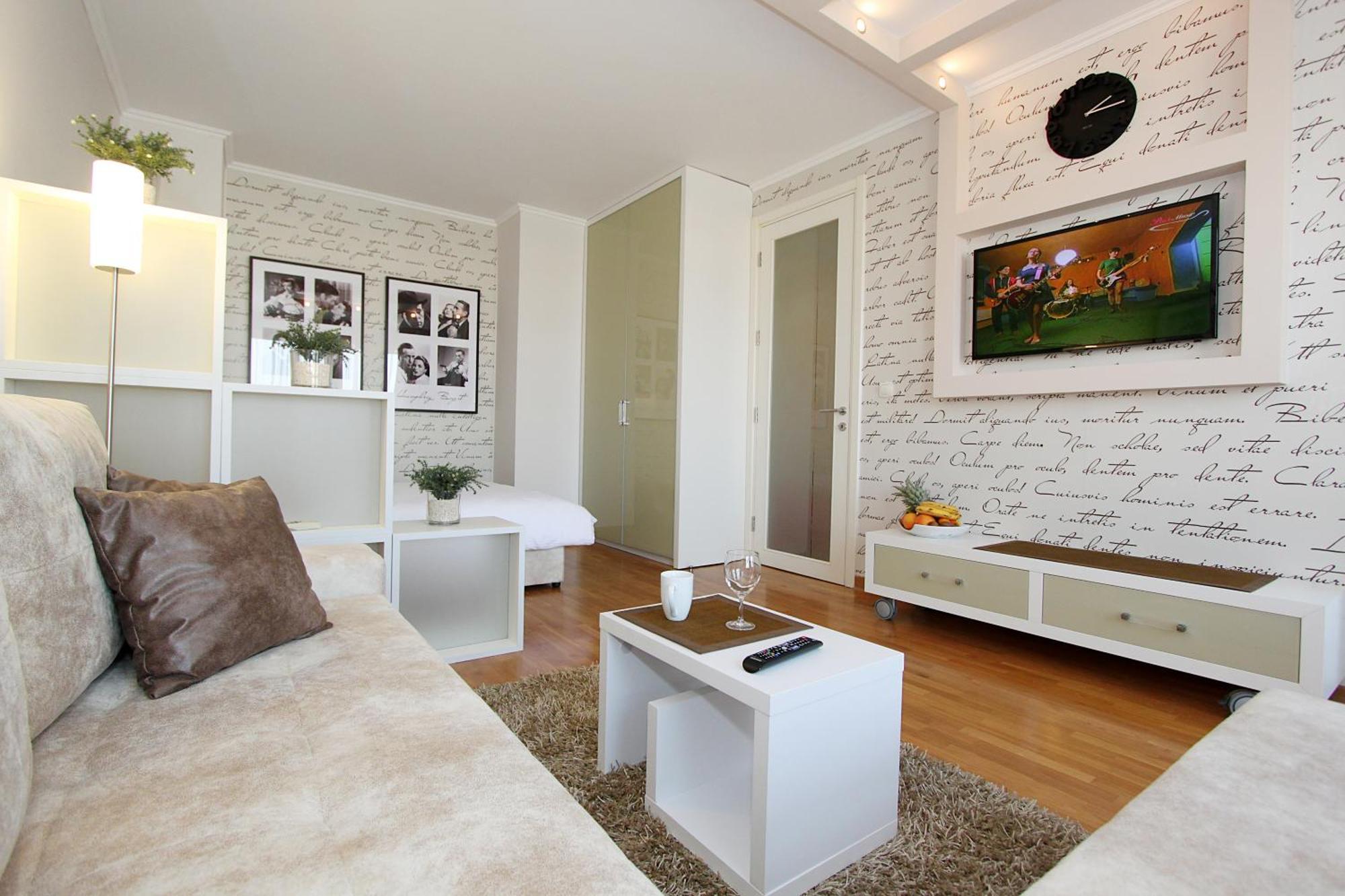New Belgrade Apartments, Parking 5 Eur Per Day Room photo