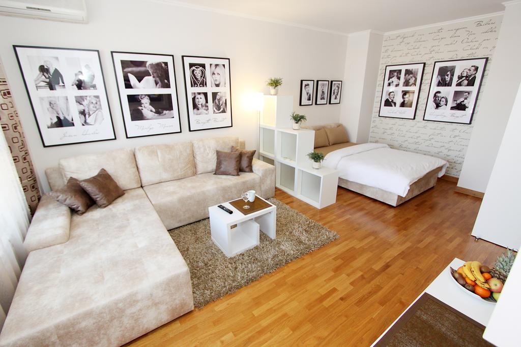New Belgrade Apartments, Parking 5 Eur Per Day Exterior photo